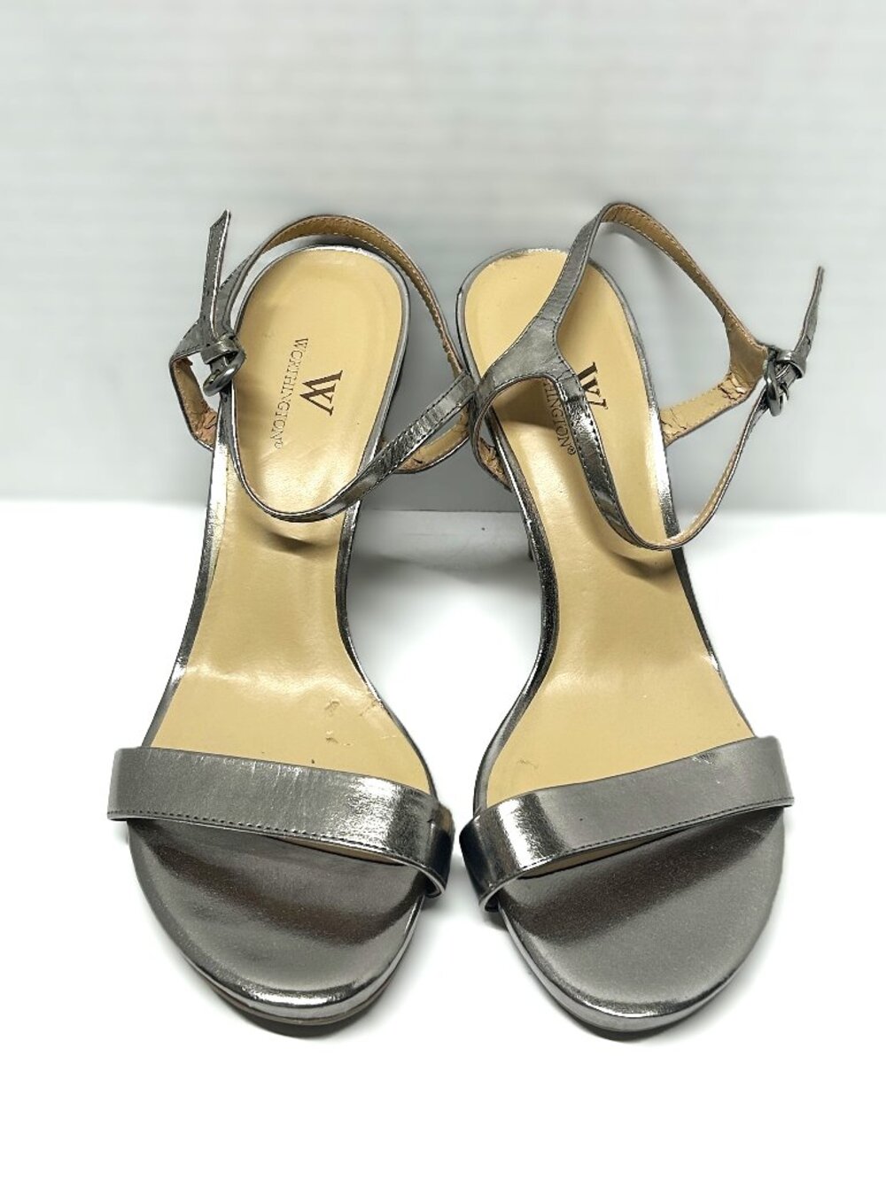 Worthington silver strappy heels size 9